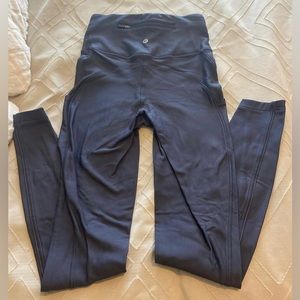 Lululemon leggings size 4